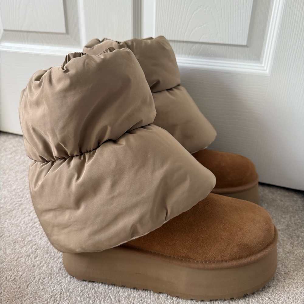 UGG Platform Puffer Boots in Chestnut